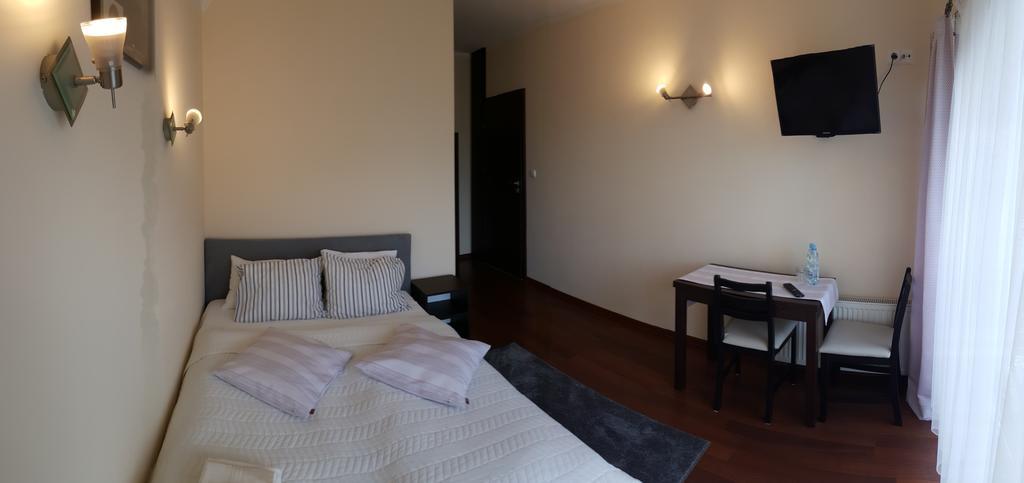 Pokoje U Beaty Apartment Wladyslawowo Exterior photo